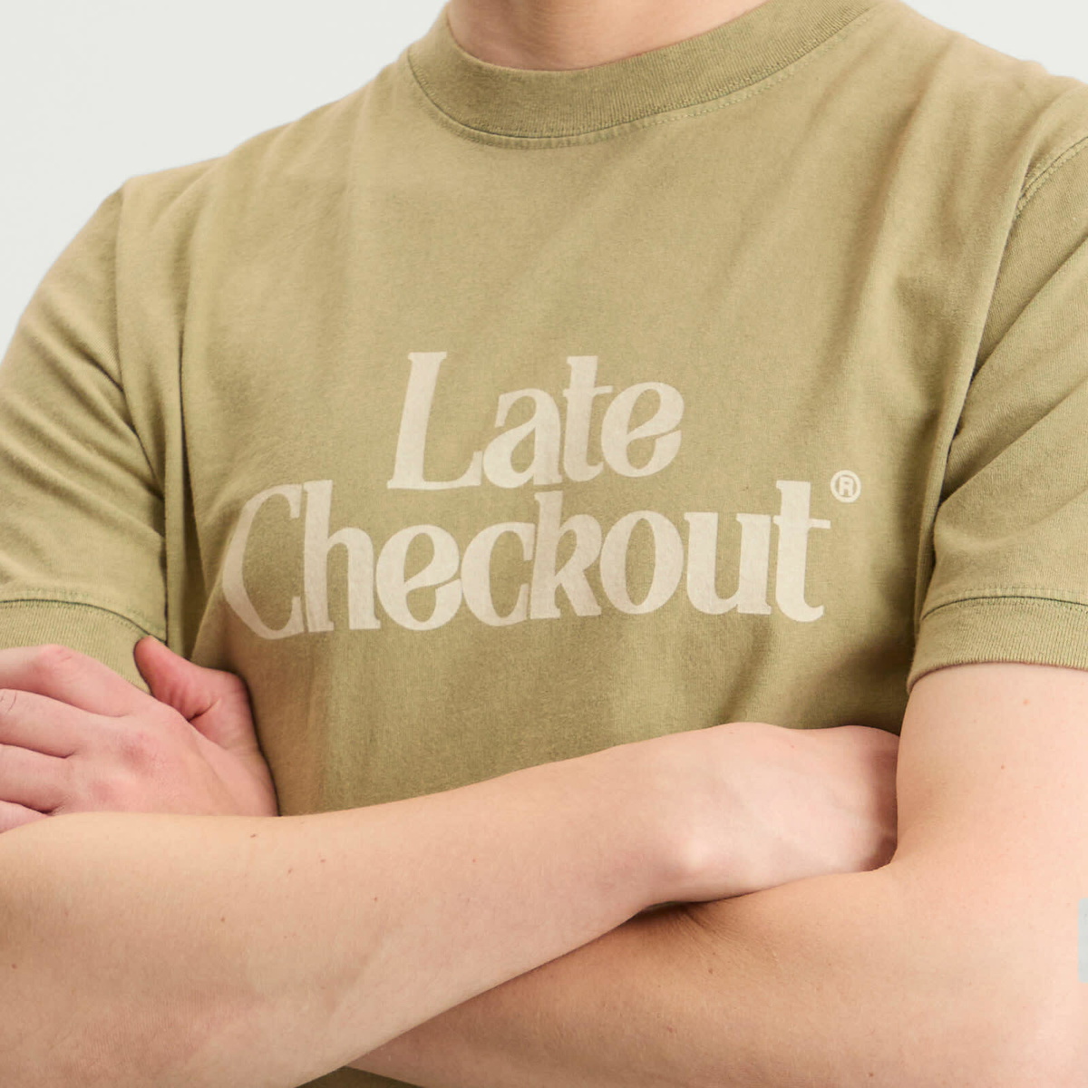 Late Checkout Men's Logo Vintage Ringer T-Shirt in Green Late Checkout
