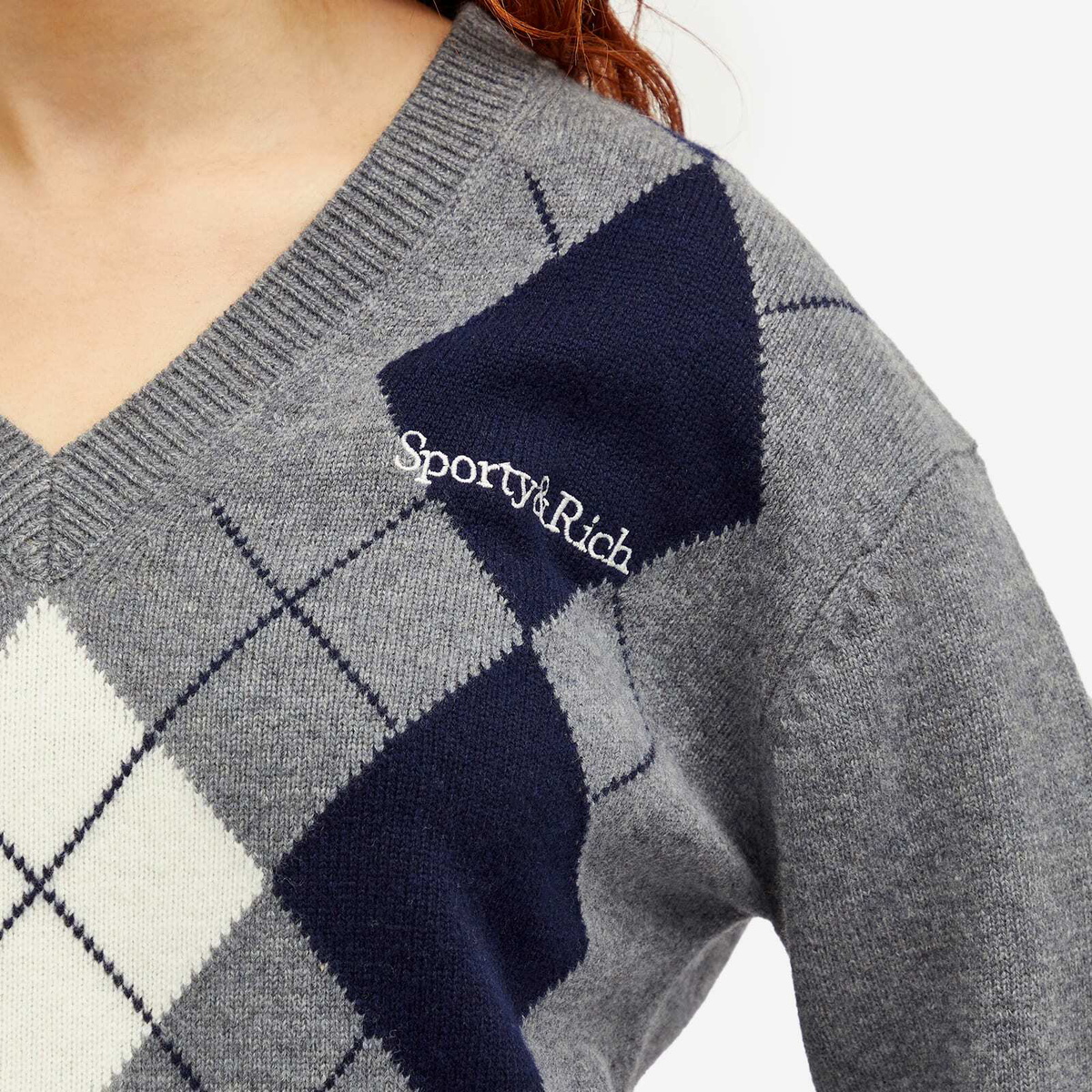 Sporty & Rich Women's Serif Logo Argyle Sweater in Heather Gray