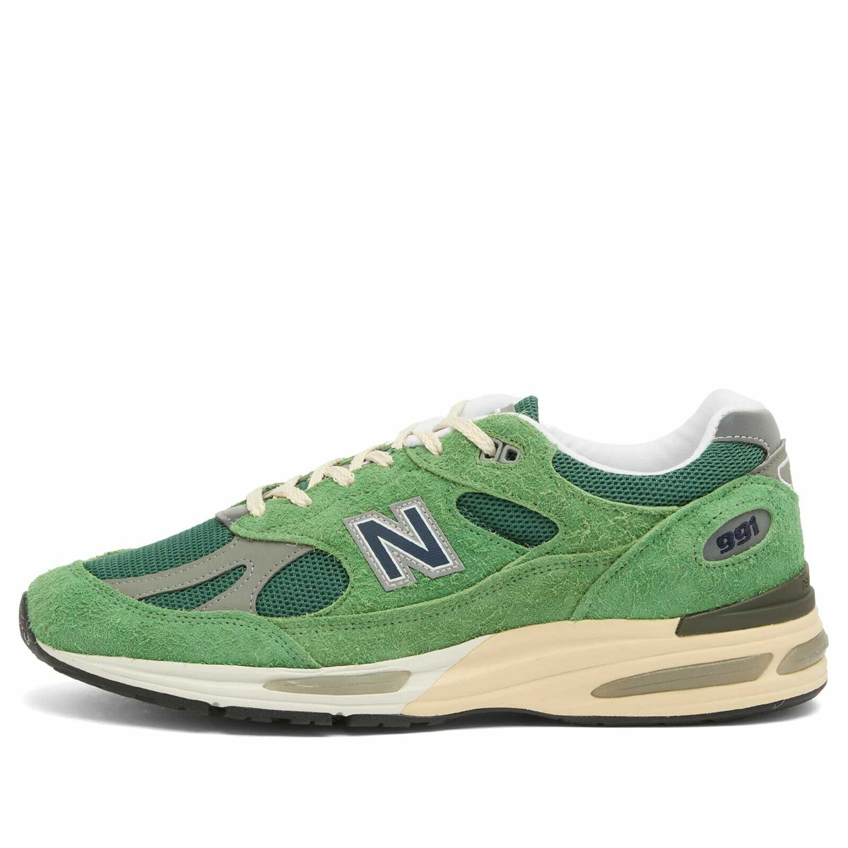 New Balance U991GV2 Sneaker Made in UK in Mineral Green