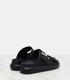 McQueen Platform sildes
