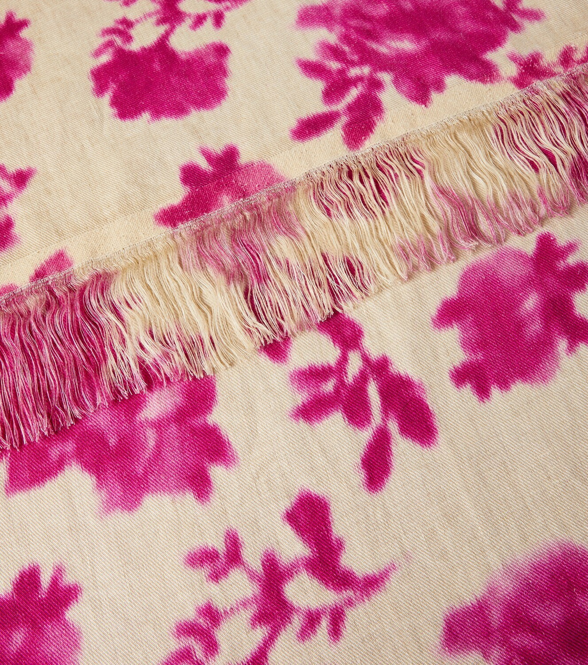 The House of Lyria Tormento floral linen tablecloth