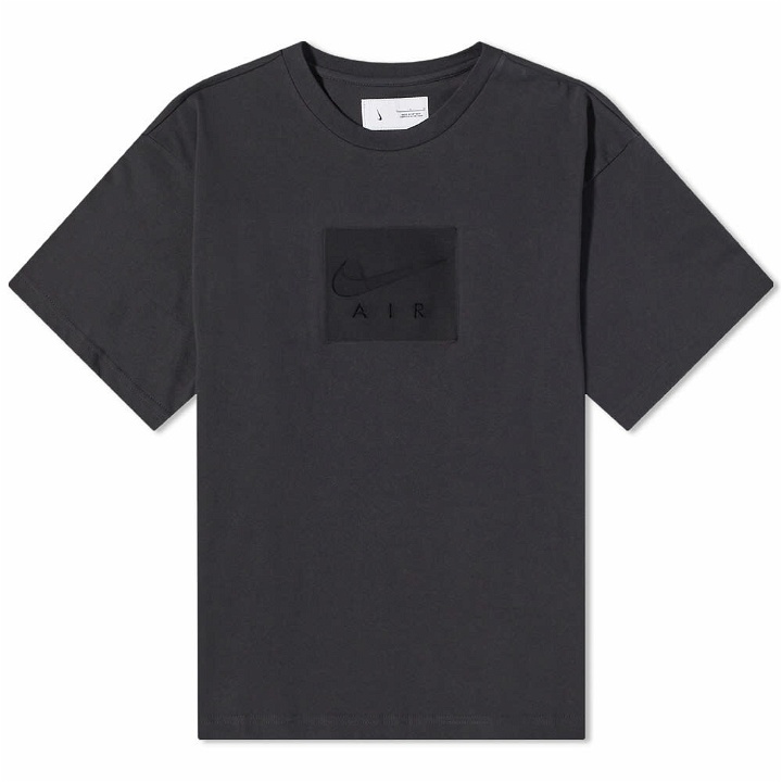 Photo: Nike Men's HB Feel T-Shirt in Black/Medium Grey