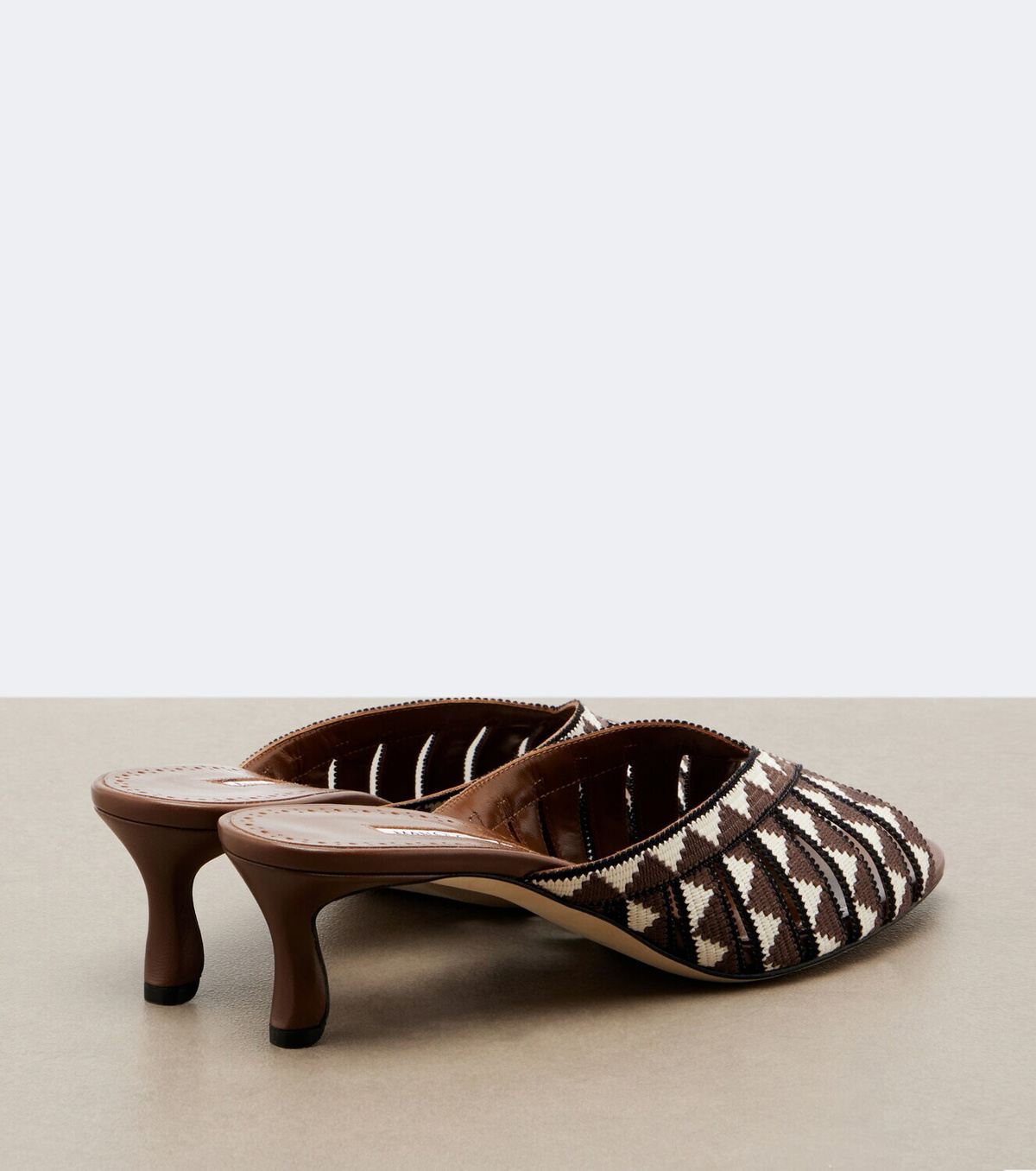 Manolo Blahnik Trofesamu knitted mules