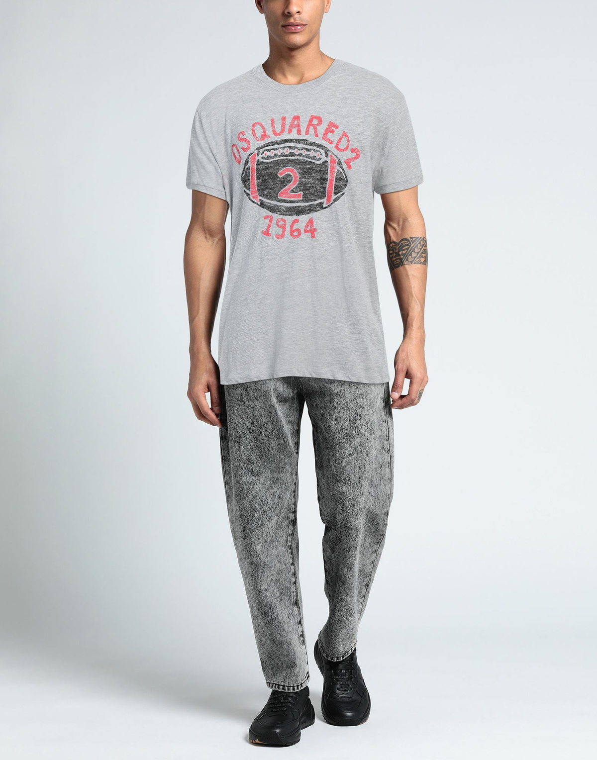 Dsquared2 Mens T-shirt in Grey