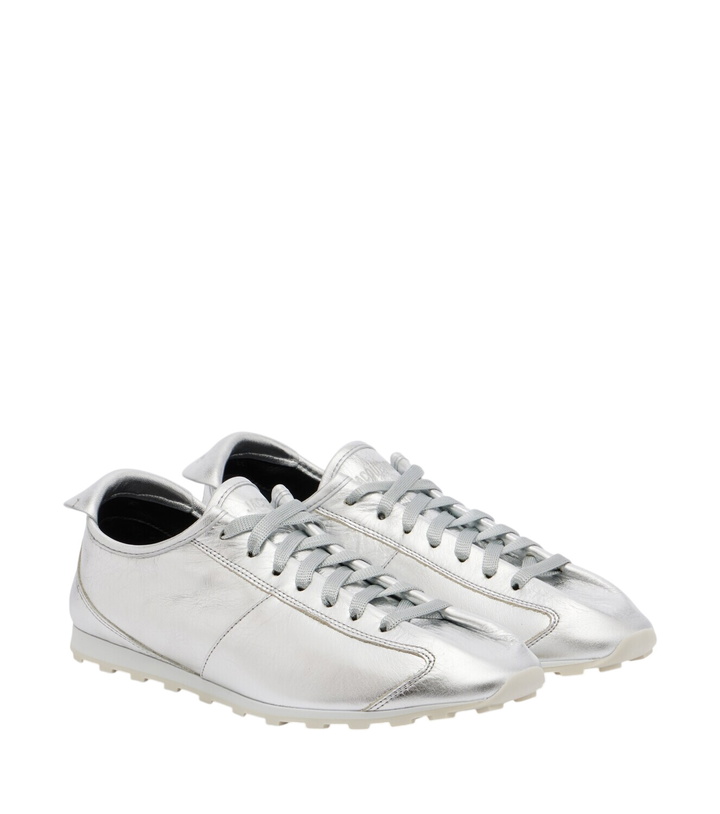 Photo: Jacquemus Tennis metallic leather sneakers