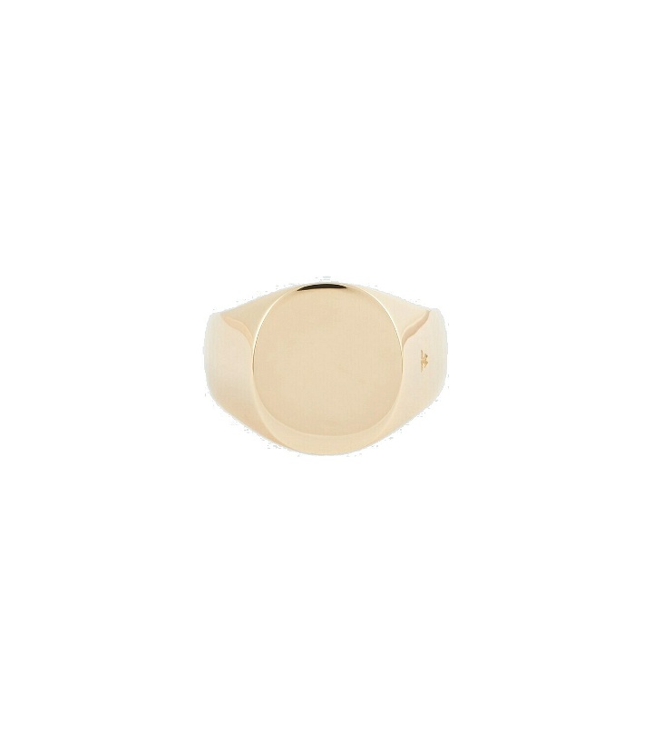 Photo: Tom Wood Oval 9kt gold ring