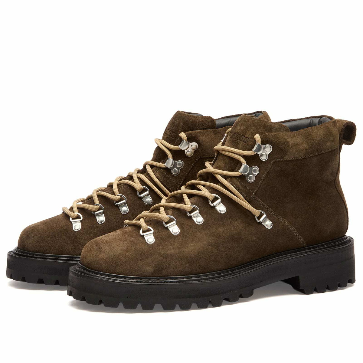 Bass Weejuns Men's Mason Alpine Boot in Combat Suede