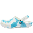 Crocs Classic Tie Dye Graphic Clog in Digital Aqua