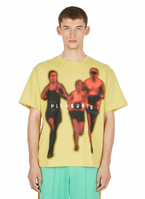 Photo: Leader T-Shirt in Yellow