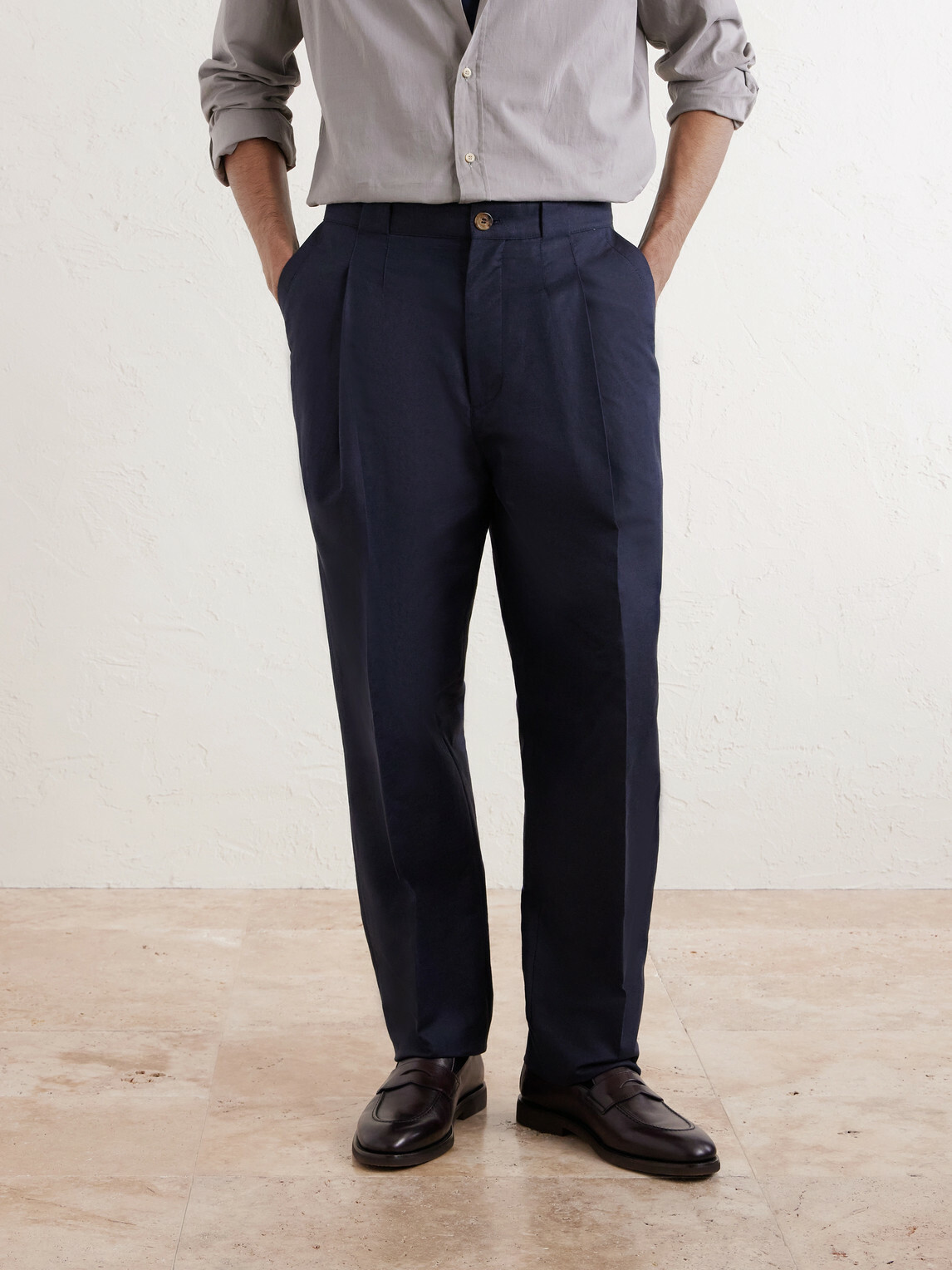 Brunello Cucinelli - Tapered Pleated Cotton and Linen-Blend Trousers - Blue