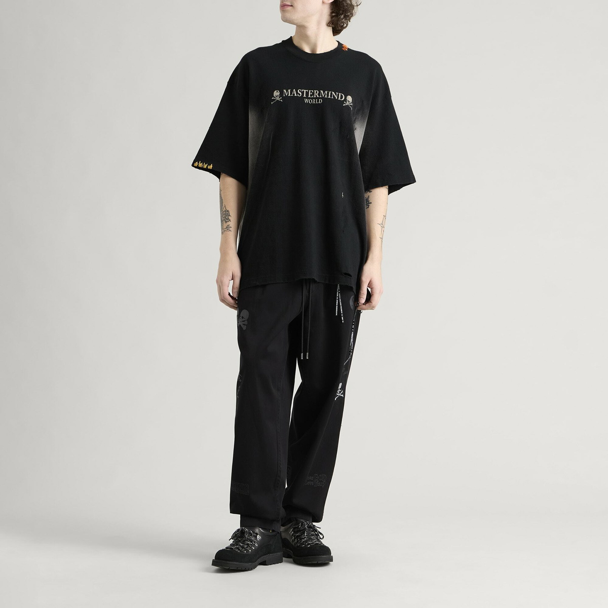 MASTERMIND WORLD Men's OG Vintage T-Shirt in Black