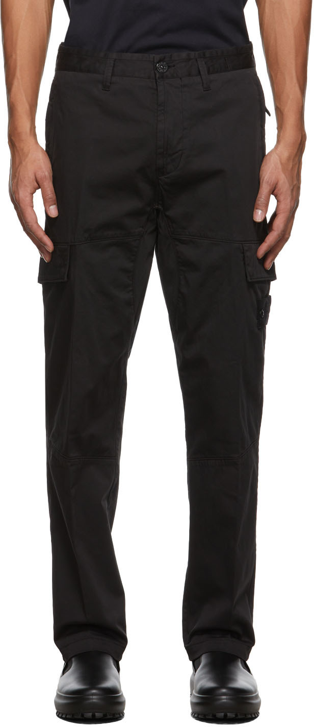 black cargo pants levi