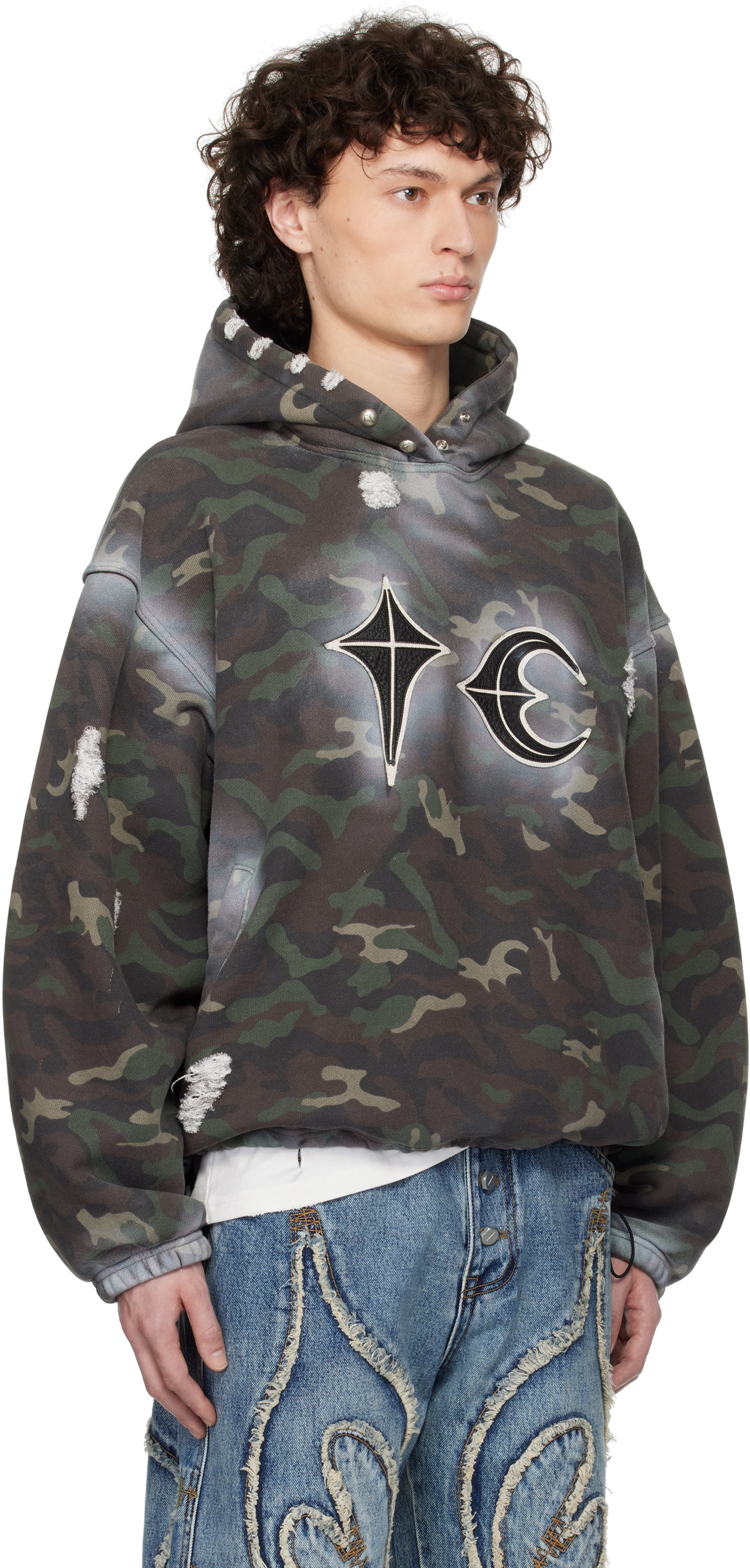 [THUG CLUB] Sprayed Camoflage Rock Hoodie☆正規品★ Thug Club Khaki Sprayed Camoflage Rock Hoodie Thug Club
