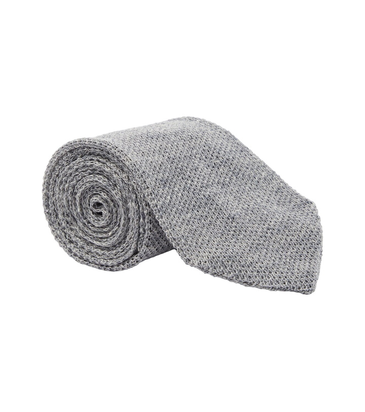Photo: Thom Sweeney Knitted linen tie