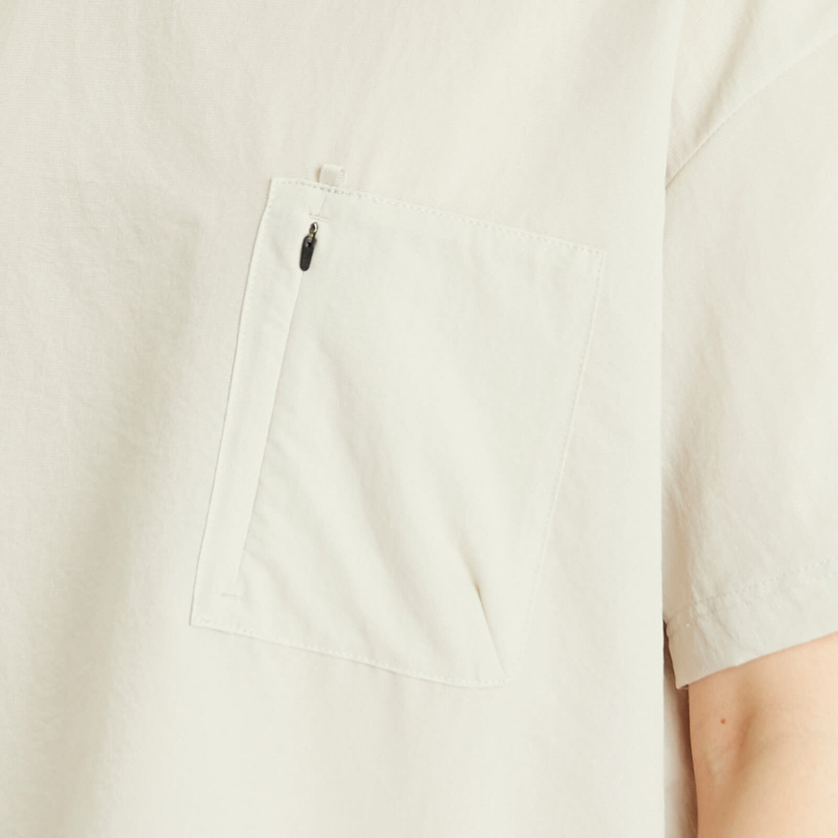 NANGA Men's Dotair® Comfy T-Shirt in Beige