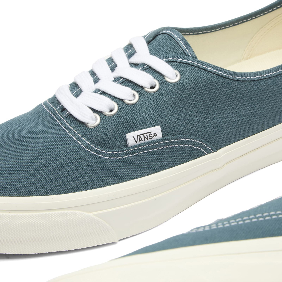Vans LX Authentic 44 Sneaker in Stargazer