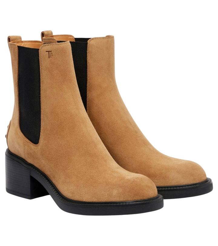 Photo: Tod's Suede Chelsea boots