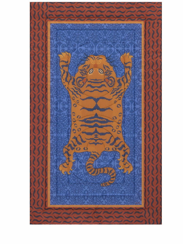 Photo: LISA CORTI Tibetan Tiger Junior Quilted Throw