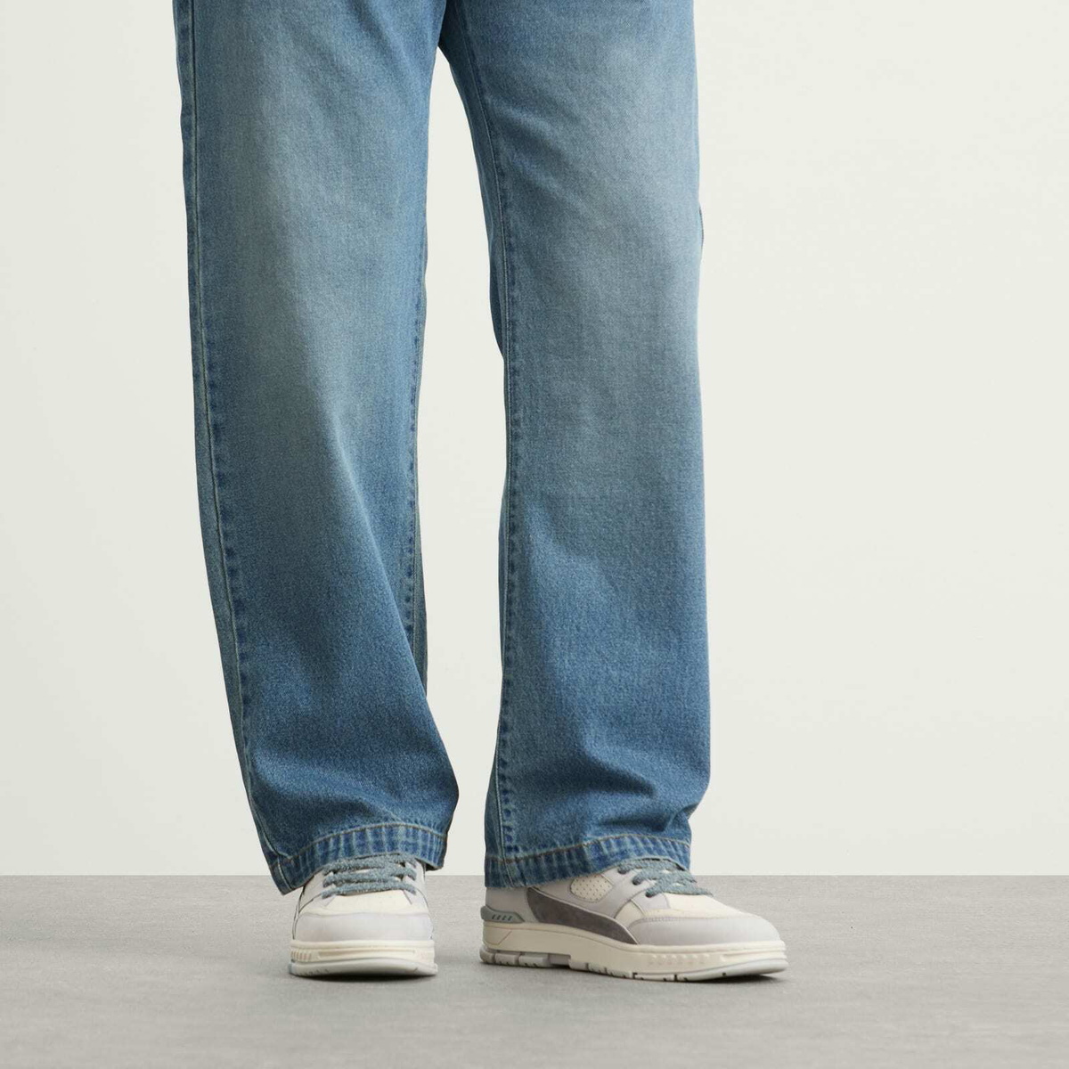 Axel Arigato Men's Area Lo Sneaker in Grey/Dark Grey
