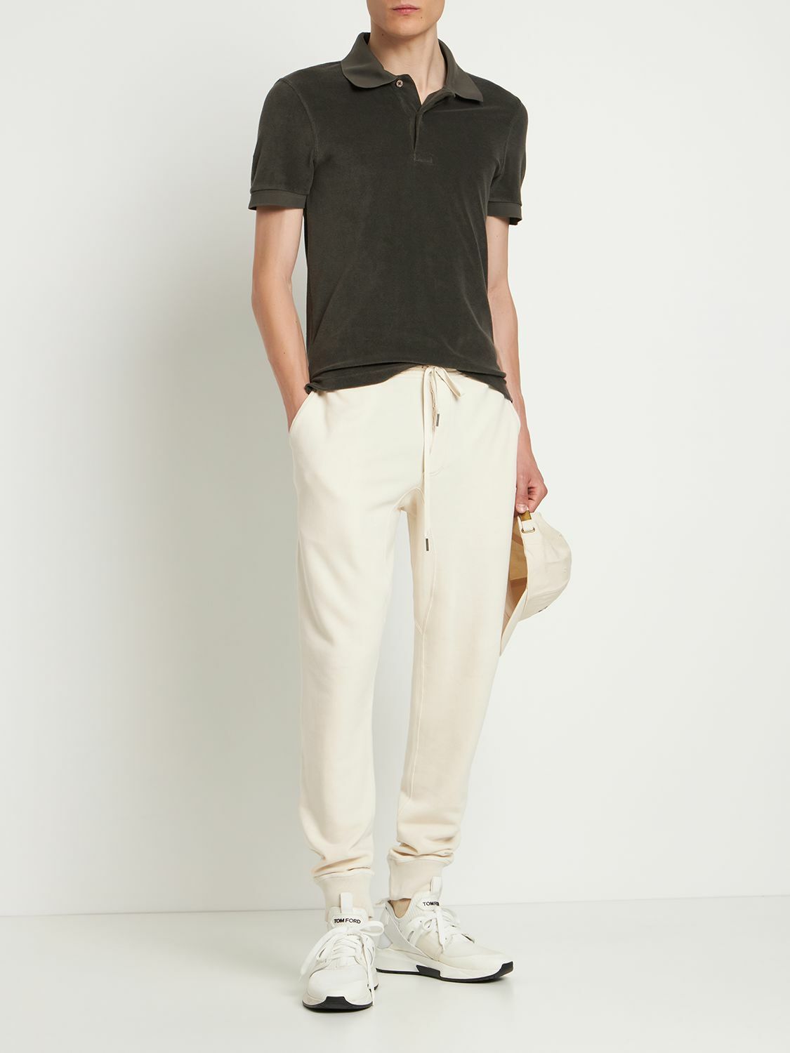 【TOM FORD】アルカンターラテック&レザー ローカットスニーカー TOM FORD - Alcantara Tech & Leather Low Sneakers TOM FORD
