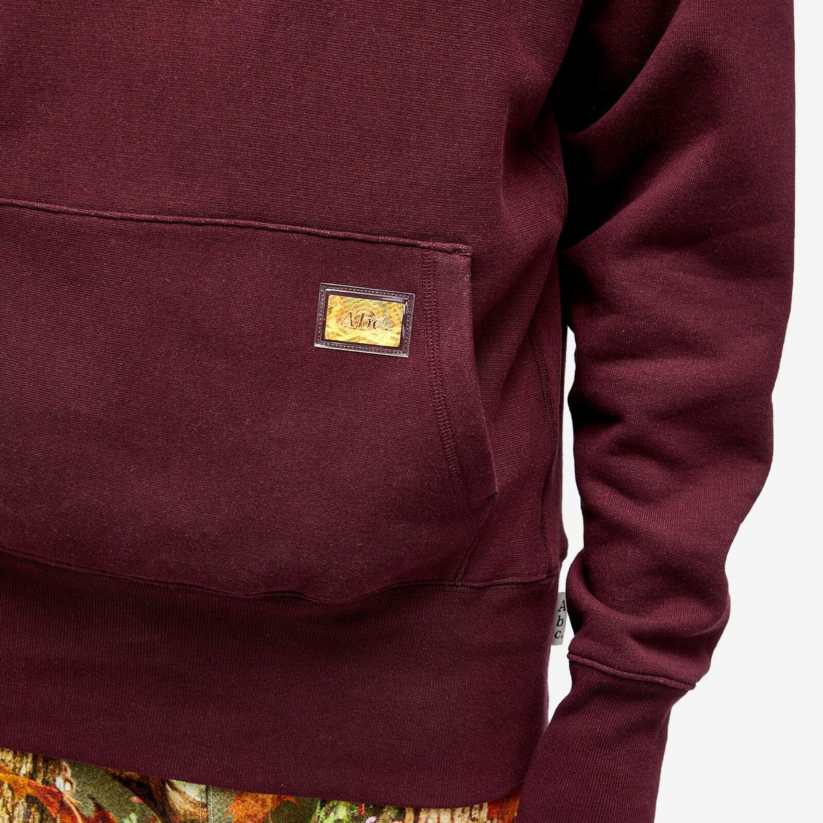 Advisory Board Crystals Men's 123 Popover Hoodie in Port