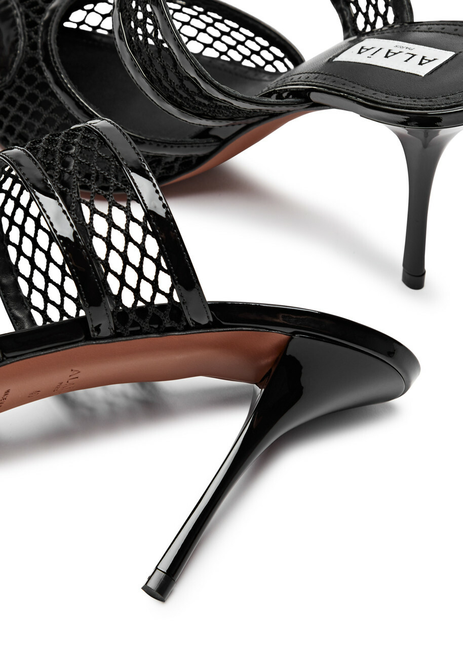人気☆cute【Alaiaアライア】Coeur 90 black patent mule pumps Alaïa | Coeur 90 black patent mule pumps | Savannahs