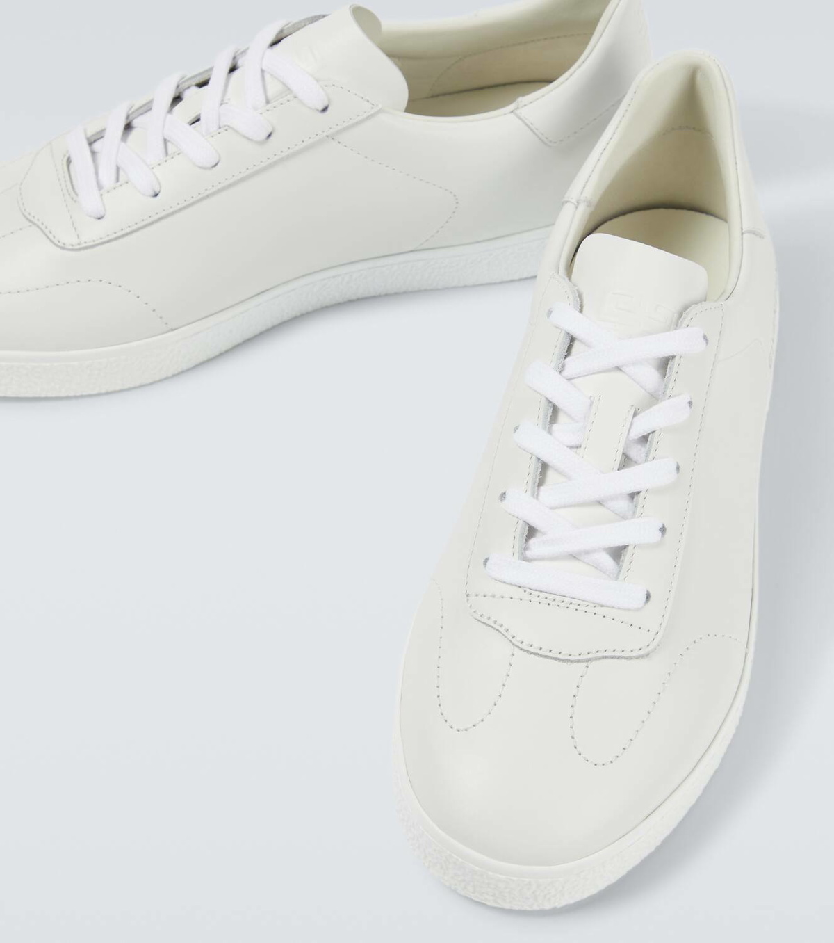 【関税&送料込】Givenchy Town Smooth Leather Sneakers Givenchy Town leather sneakers Givenchy