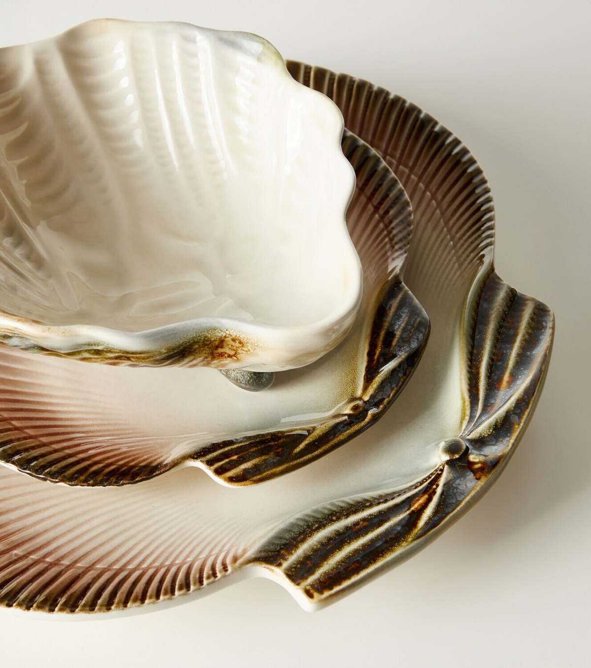 Bordallo Pinheiro Oyster & Scallops set of 4 ceramic dessert plates