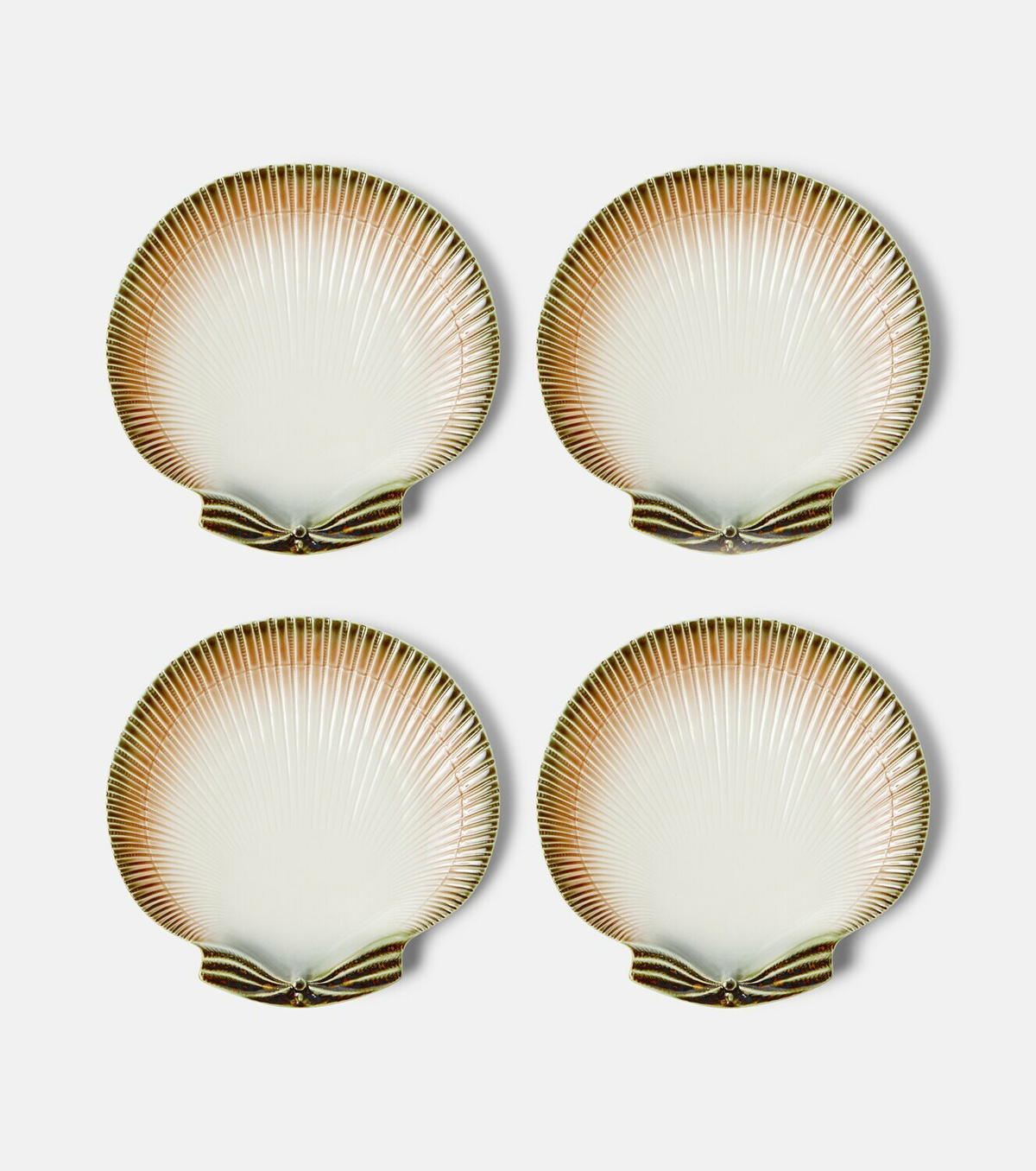 Bordallo Pinheiro Oyster & Scallops set of 4 ceramic dinner plates