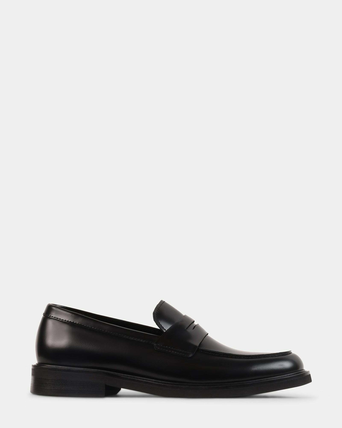 Steve Madden Vanceee Dress Shoes in Black