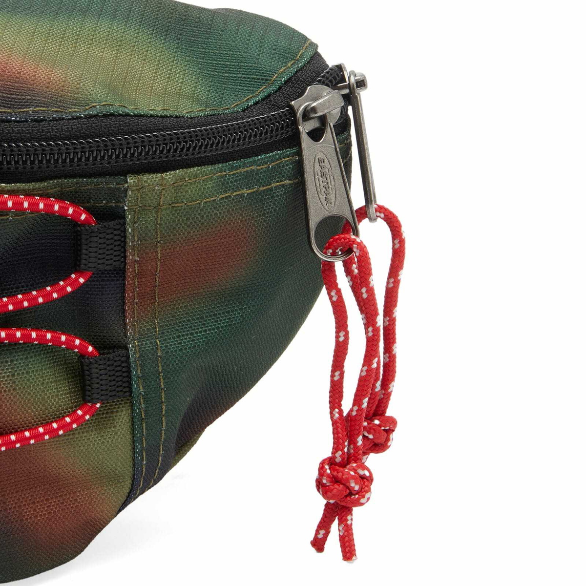 Eastpak Springer Waistpack in Outsite Camo 