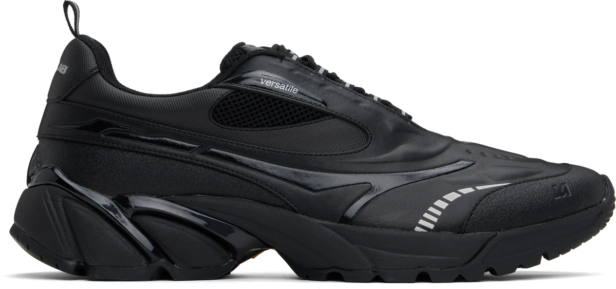 untitlab® Black Helix Swift Trek Sneakers