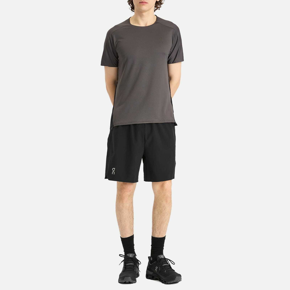ON Men's Train Shorts in Black On