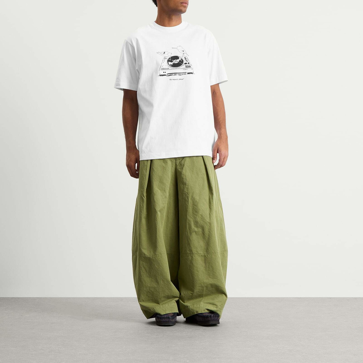 Café Mountain Men's No Requests T-Shirt in Natural