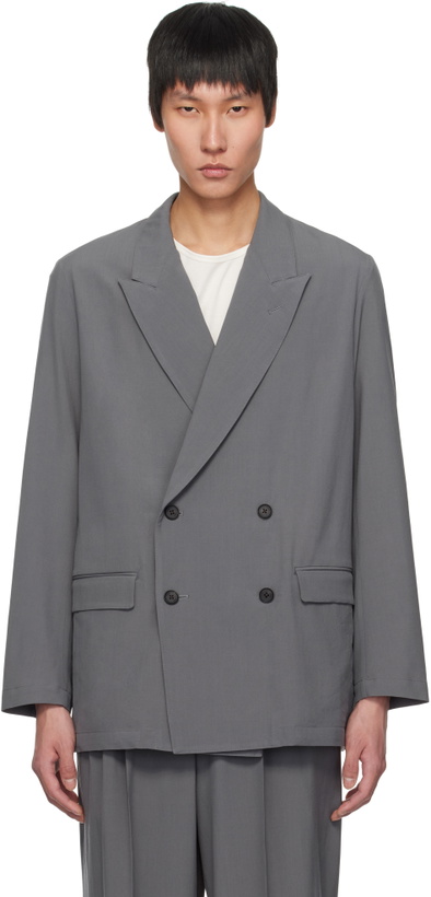 Photo: YOKE Gray Double-Breasted Blazer