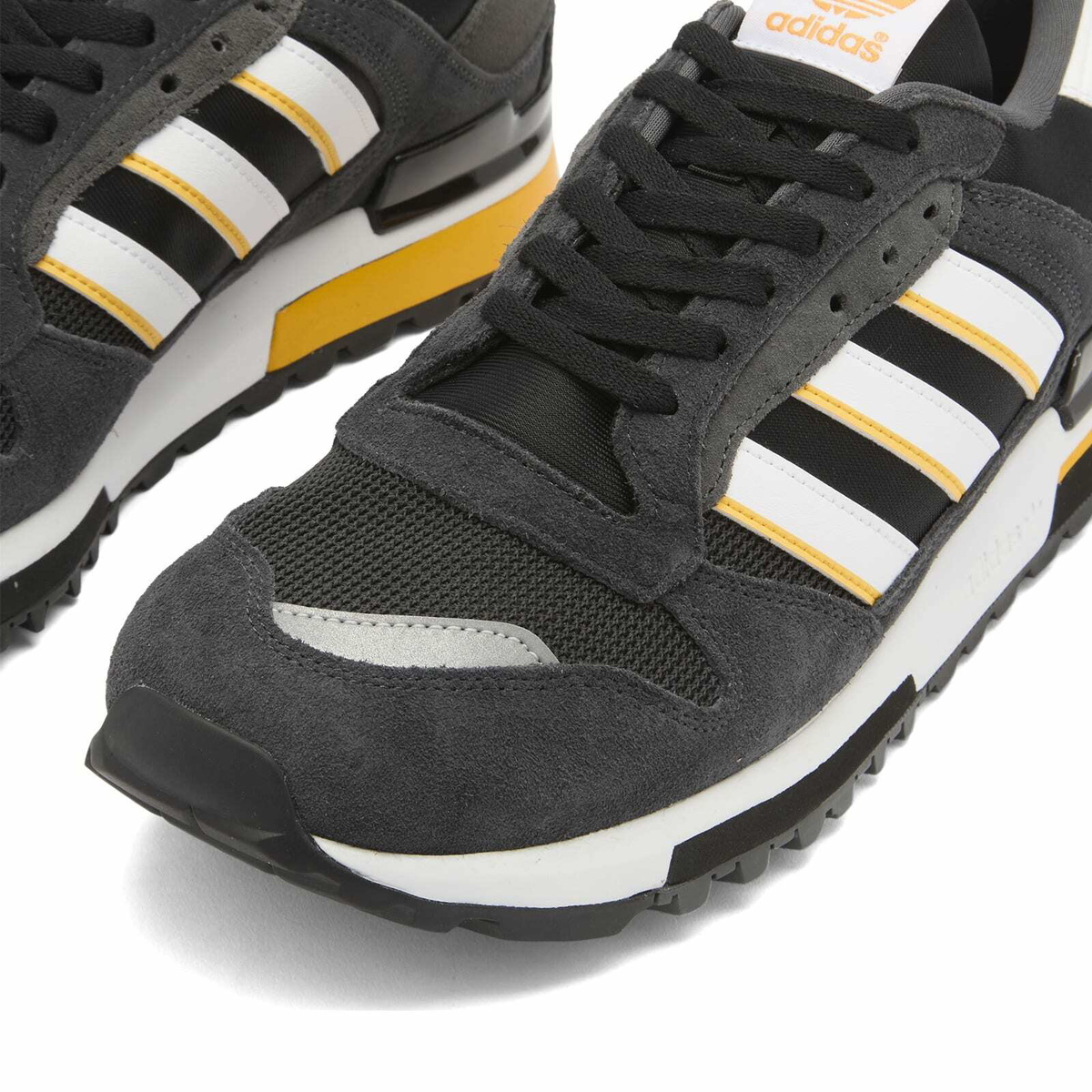 Adidas Men's ZX 600 in Carbon/White/Core Black adidas