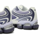 New Balance 2000 Sneaker in Boysenberry/Smoked Violet/Sea Salt