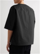 LE 17 SEPTEMBRE - Shell Henley T-Shirt - Black