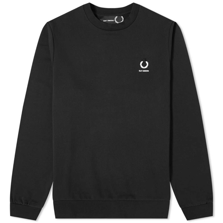 Photo: Fred Perry x Raf Simons Laurel Detail Sweat
