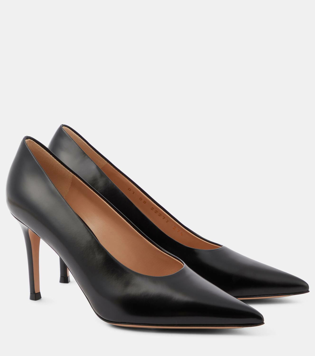 【送料&関税込】Gianvito Rossi Leather Pumps GIANVITO ROSSI Leather pumps | THE OUTNET