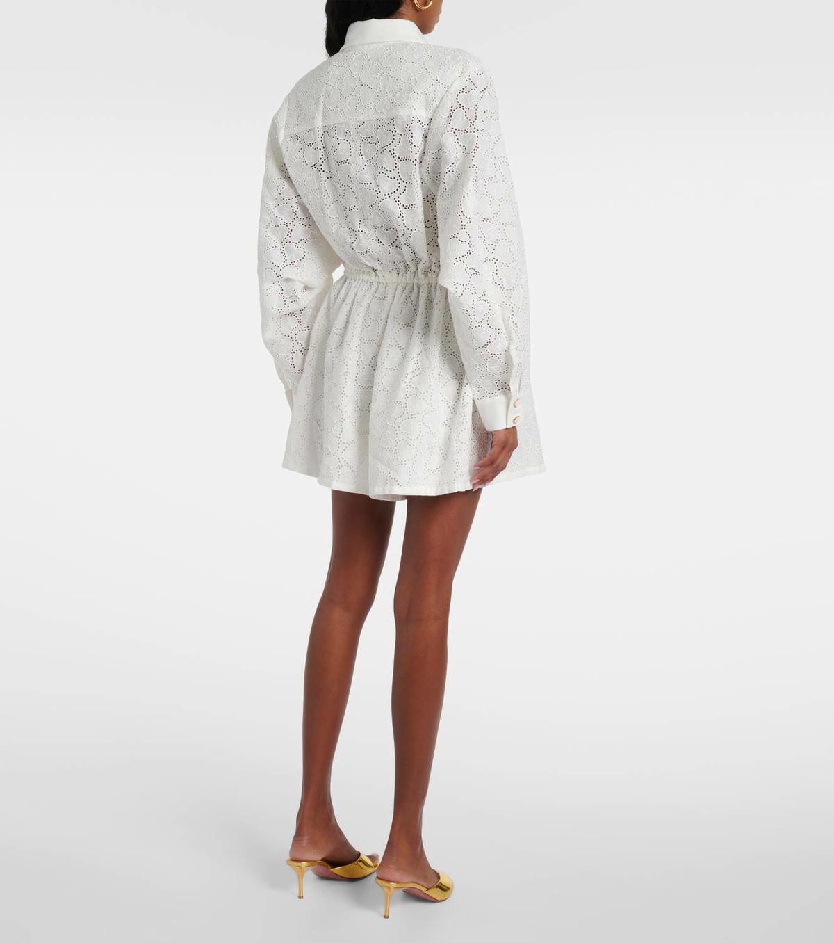 【Zimmermann】Crush Embroidered linen playsuit Zimmermann Crush Embroidered Playsuit in Ivory | REVOLVE