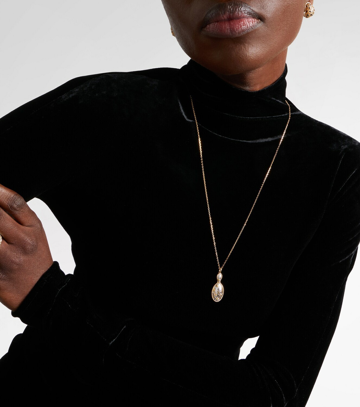 Yvonne Léon Joli Miroir 18kt and 9kt gold pendant necklace with citrines