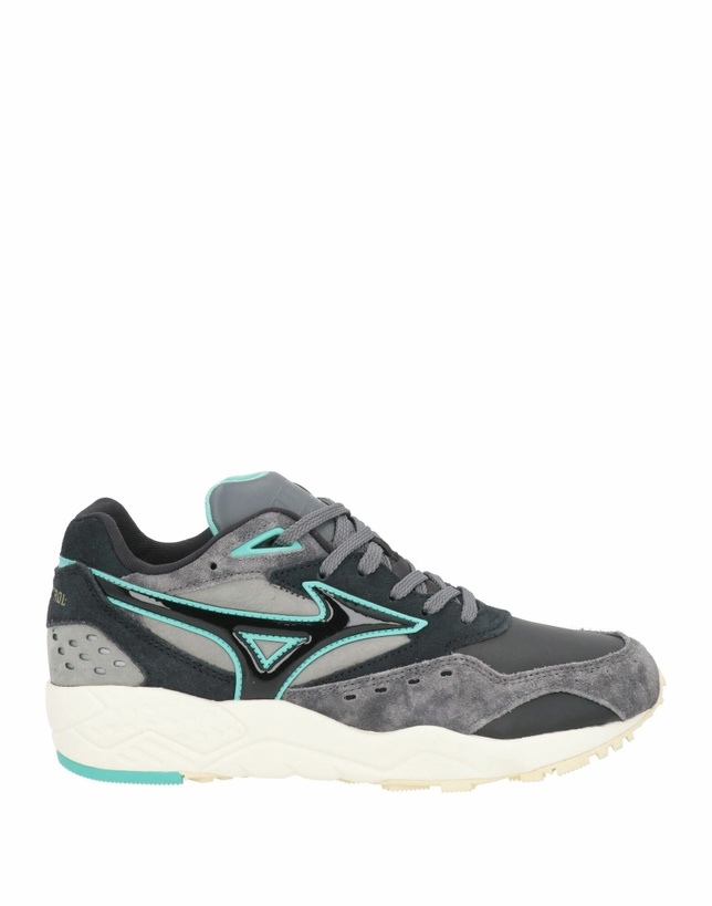 Photo: Mizuno Womens Sneakers in Grey