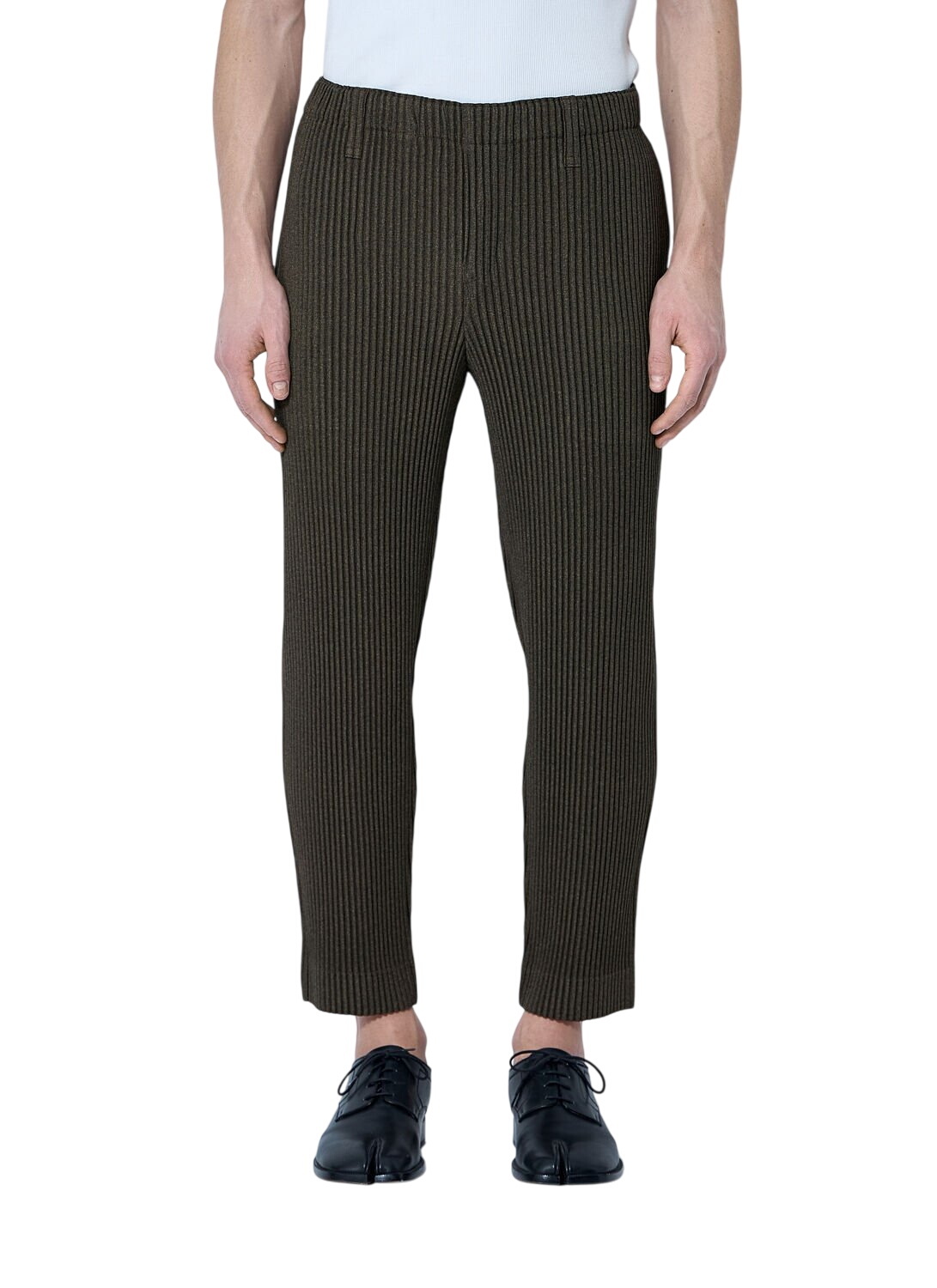 Homme Plissé Issey Miyake Men's JF109 Straight Pant in Black Homme