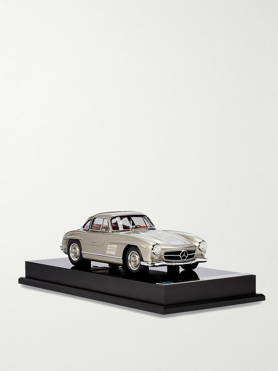Ralph Lauren Home - Amalgam Collection Mercedes Benz 300 SL Gullwing 1:18 Model Car