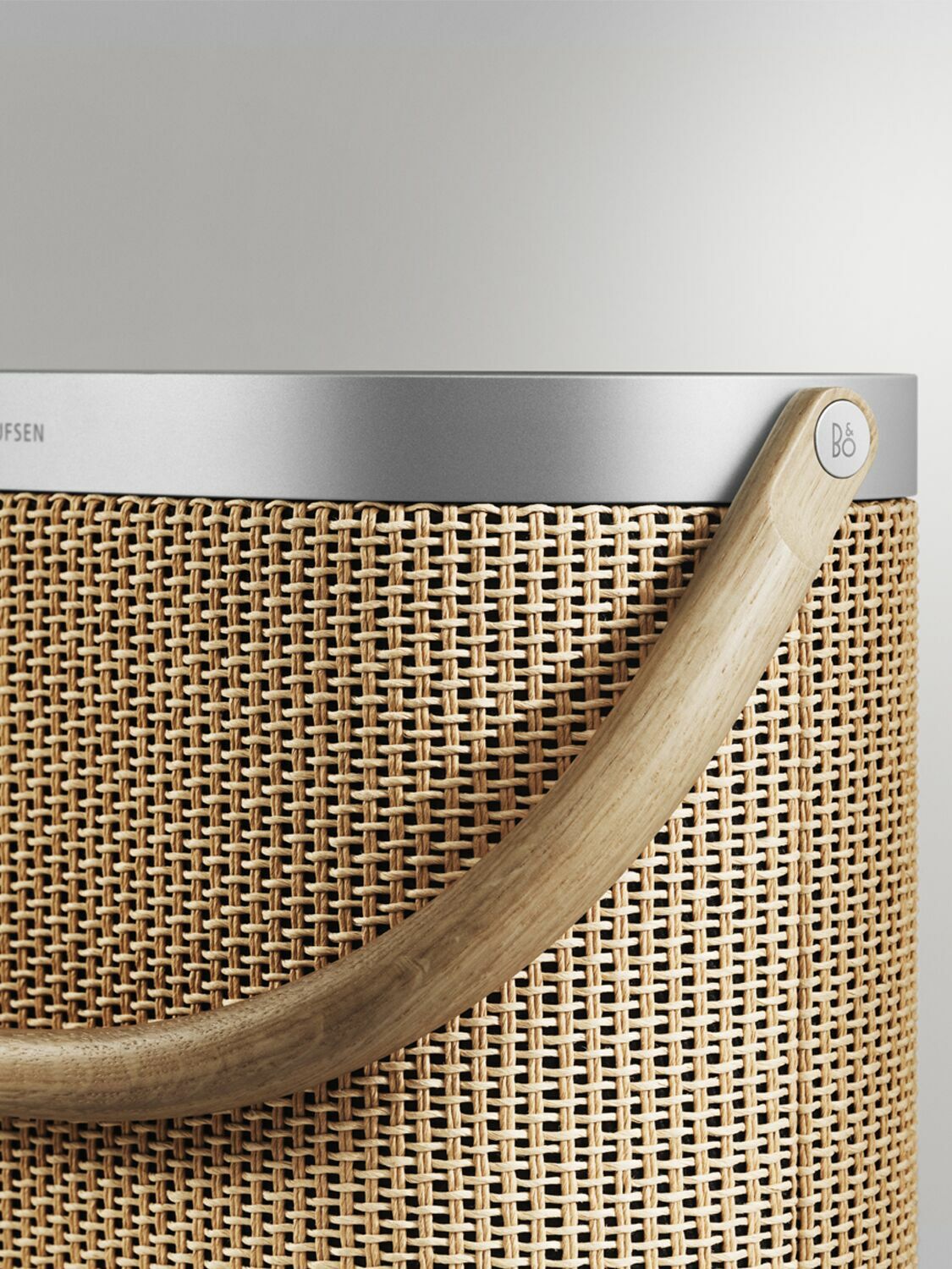 BANG & OLUFSEN Beosound A5 Speaker