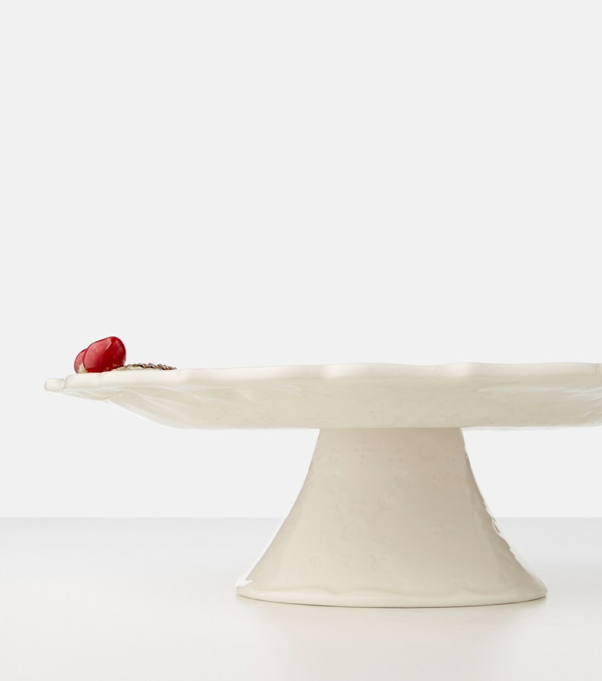 Bordallo Pinheiro Earthenware cake stand