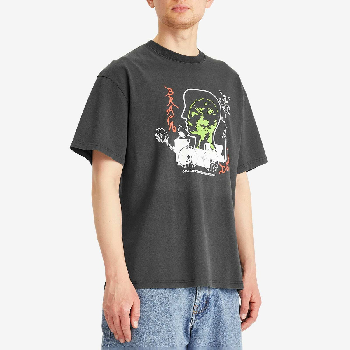 Brain Dead Men's Alien Tractor T-Shirt in Black Brain Dead