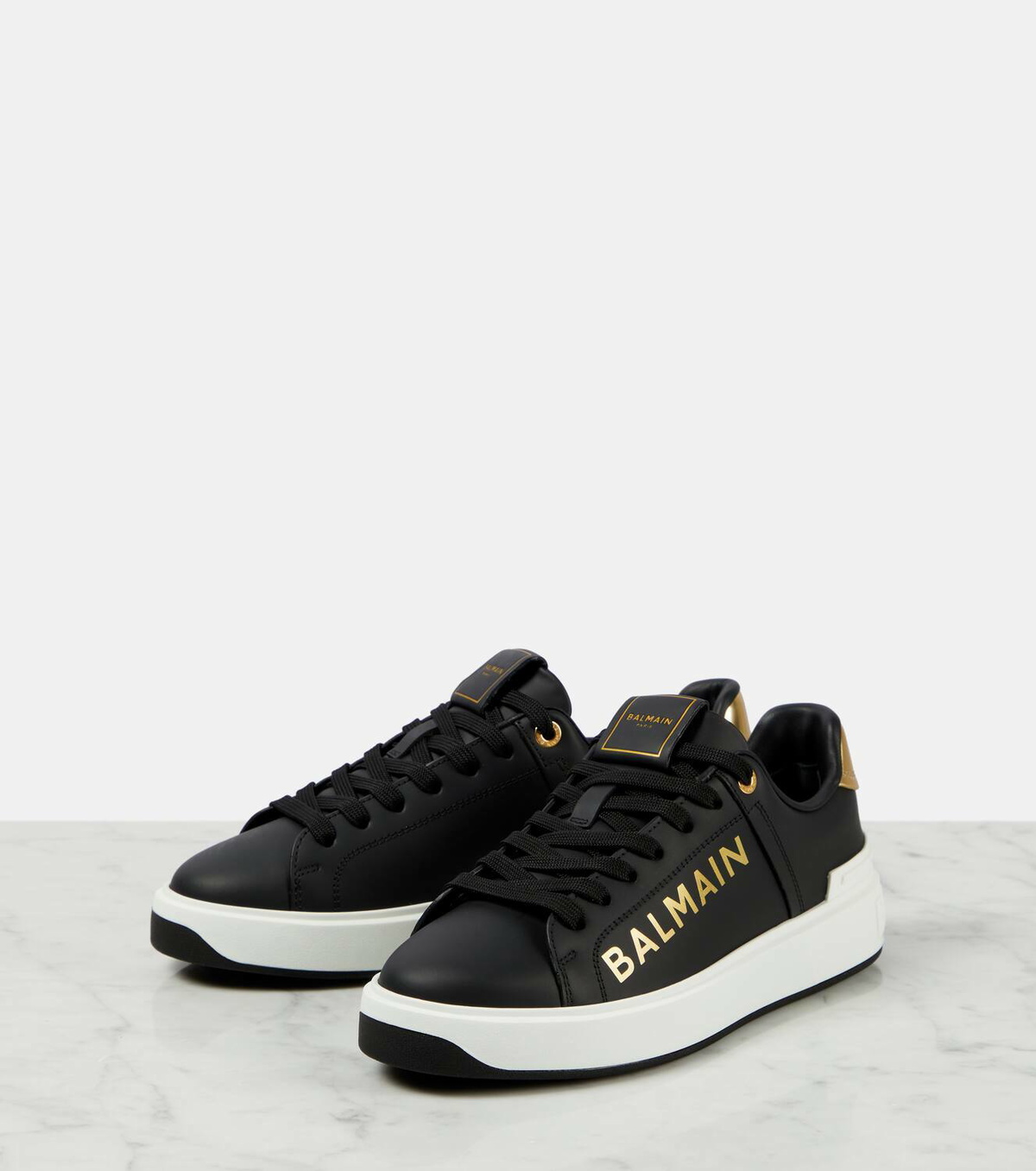【関税＆送料込み】Balmain B-Court Leather Sneakers B-Court trainers in calfskin - Men | BALMAIN