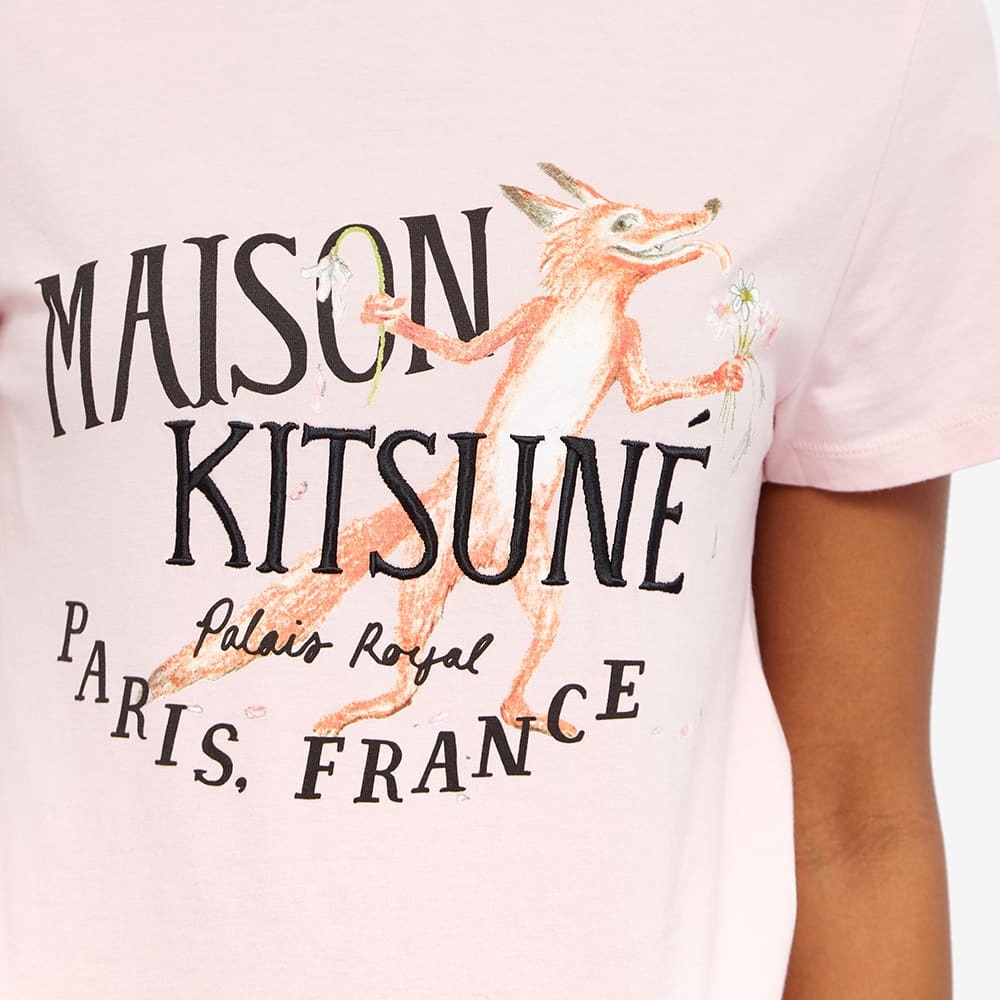 Maison Kitsuné Women's Flower Fox Classic T-Shirt in Pink Maison